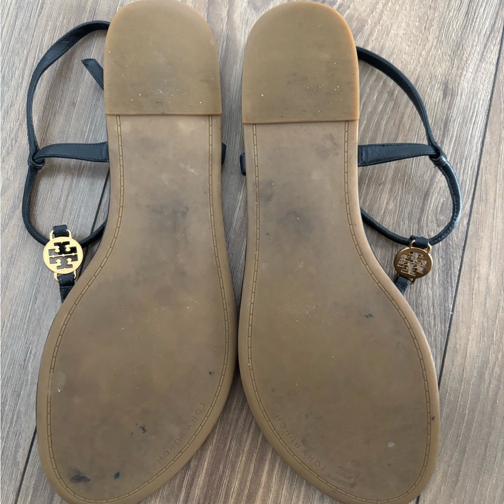 Tory Burch Emmy Flat T-Strap Sandals Black Size 9.5 - Picture 8 of 8